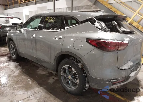 2025 Chevrolet Blazer Awd 2Lt z USA, uszkodzony, nr VIN 3GNKBHR44SS213043